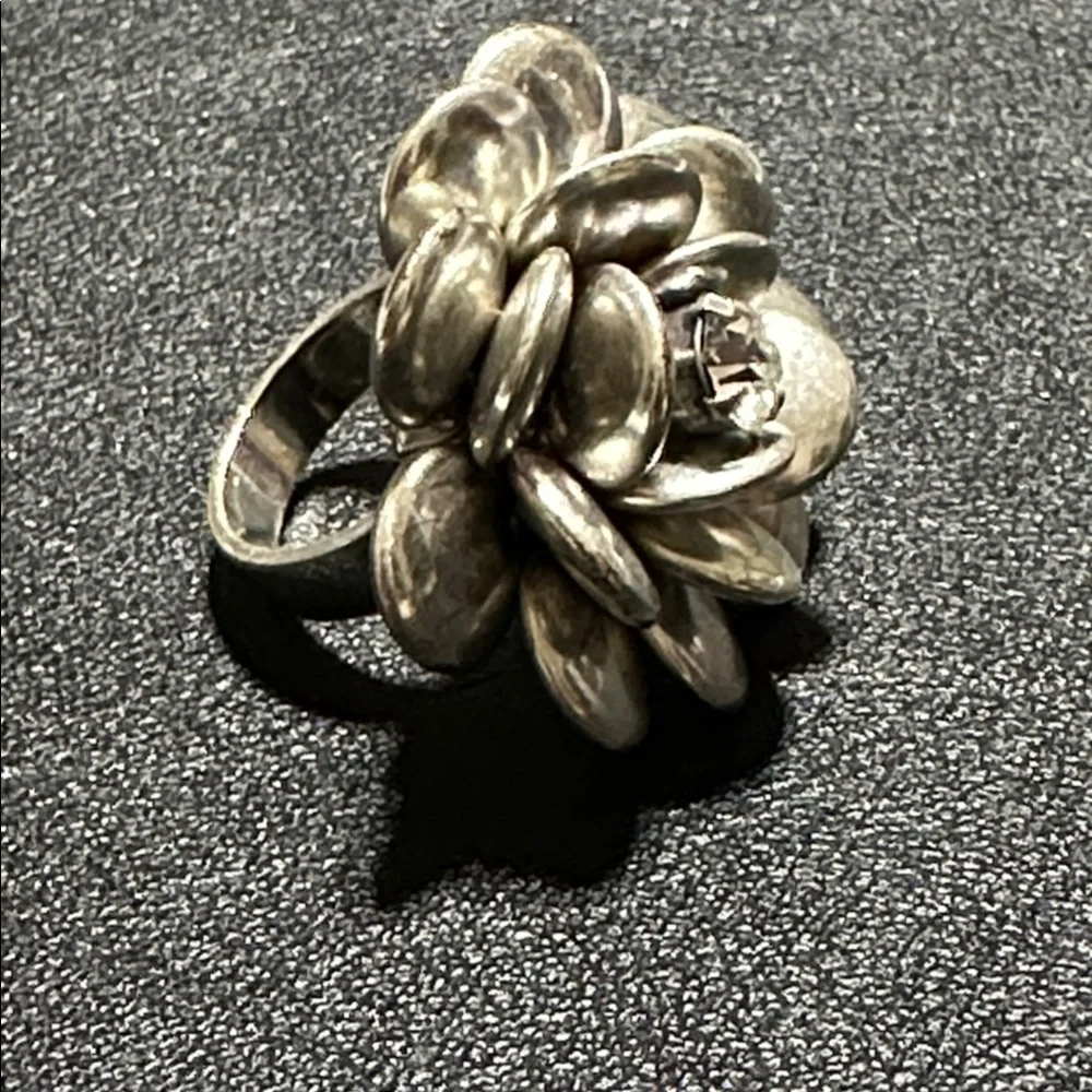 Joan Rivers Silver-Tone Multi-petal Flower Vintage Ring